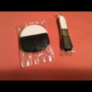 MARY KAY VINTAGE BLUSH AND POWDER BRUSHES